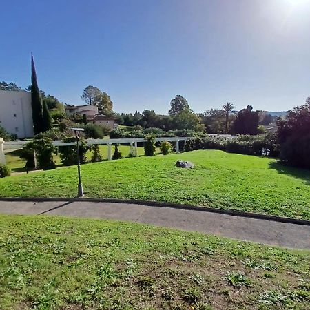 Appartement Grimaud bord de mer Eksteriør bilde