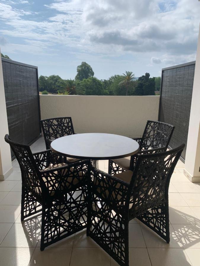 Appartement Grimaud bord de mer Eksteriør bilde