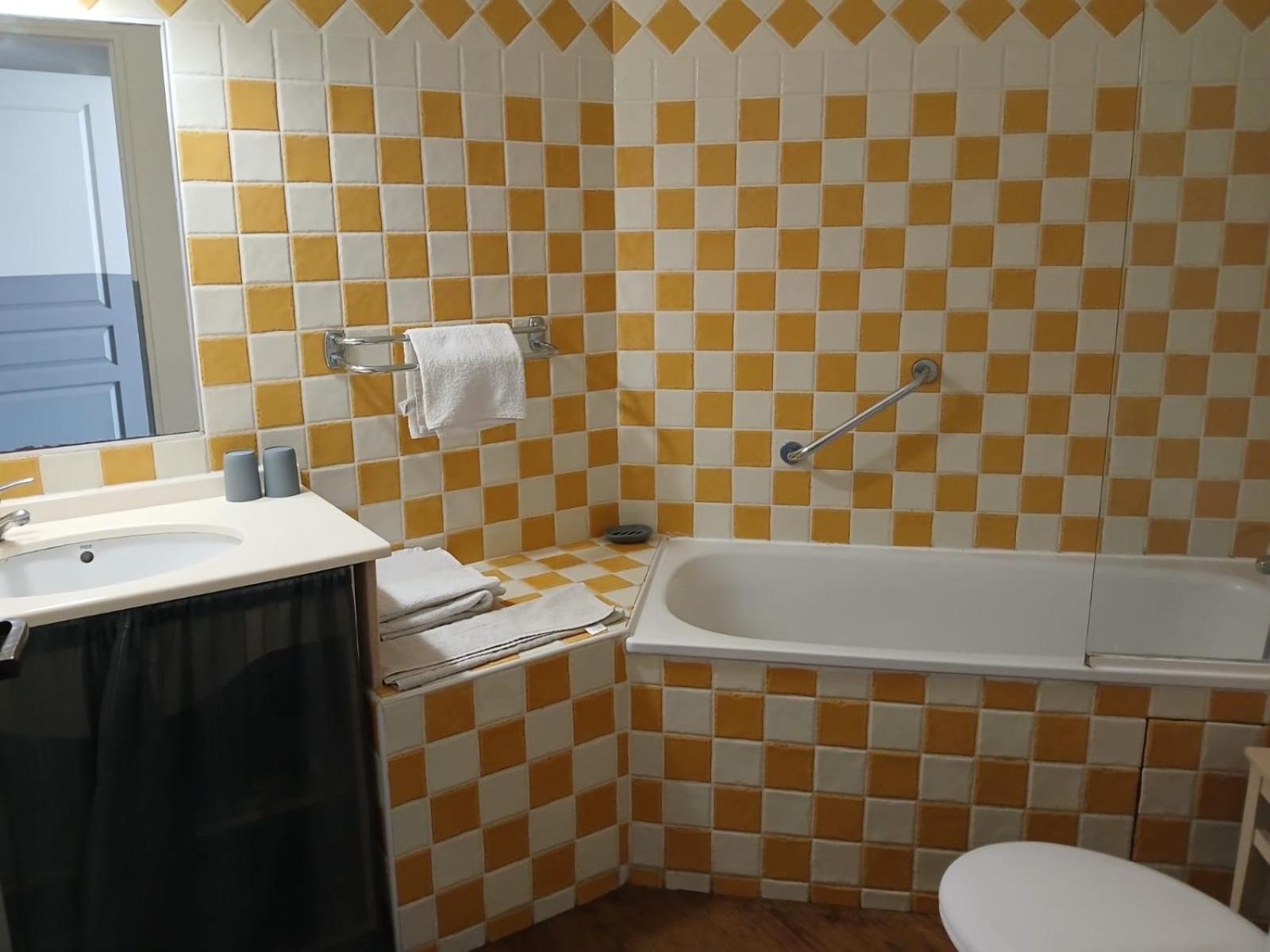 Appartement Grimaud bord de mer Eksteriør bilde